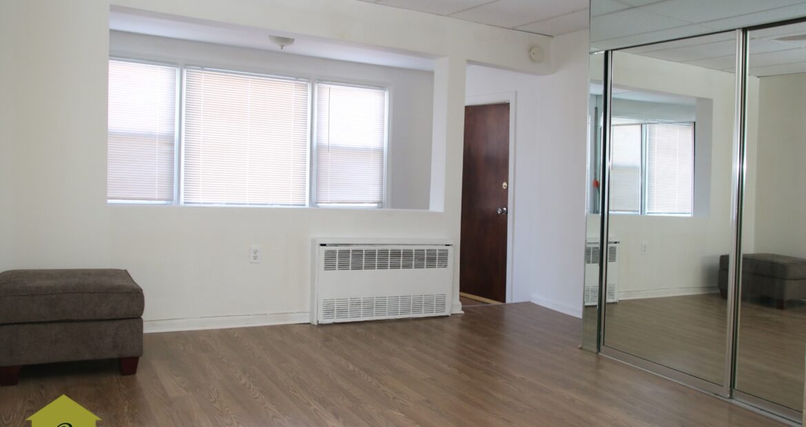Brooklyn Canarsie Cheapest 2 family DETACHED Full Vacant! Asking $ 629,000.00