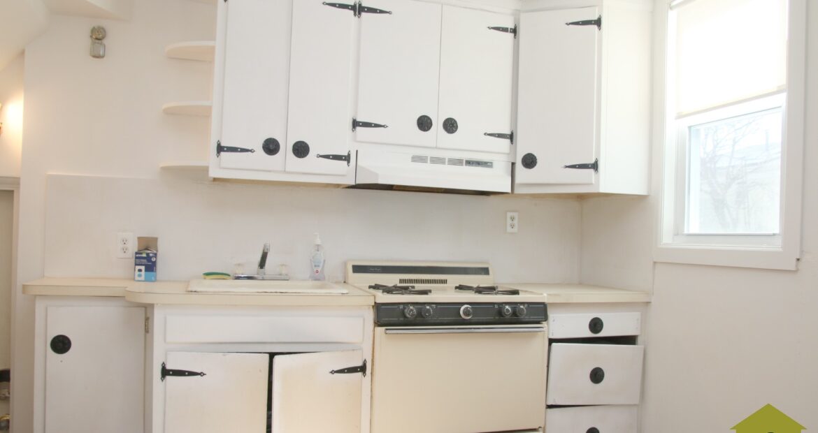 Brooklyn Canarsie Cheapest 2 family DETACHED Full Vacant! Asking $ 629,000.00