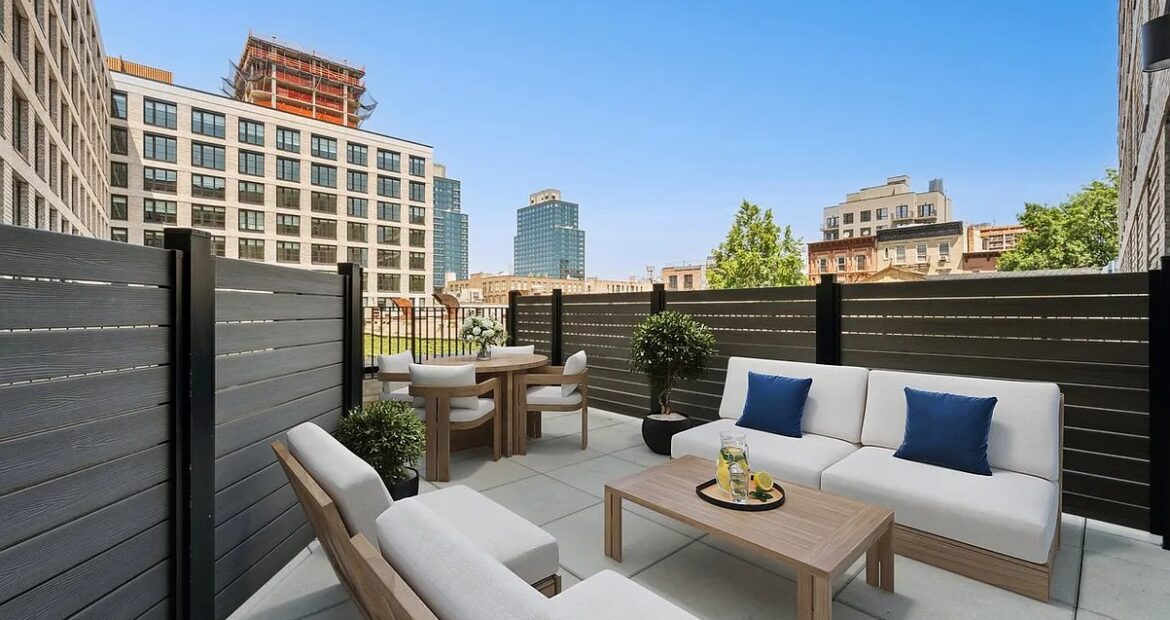 New Luxury Studio W/Terrace
