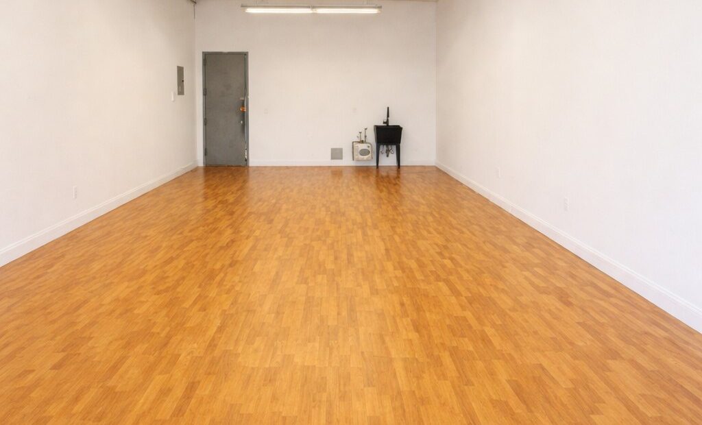 Spacious Industrial-Style Commercial Loft in Trendy Bushwick – 800 Sq Ft, Customizable