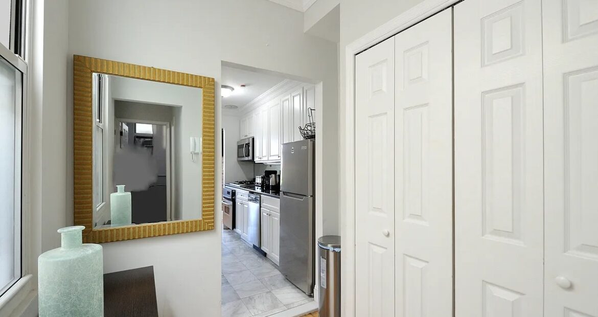 Fully Furnished 3BR Summer Rental w/ Rooftop & Washer/Dryer in Hell’s Kitchen Available May 15, 2026