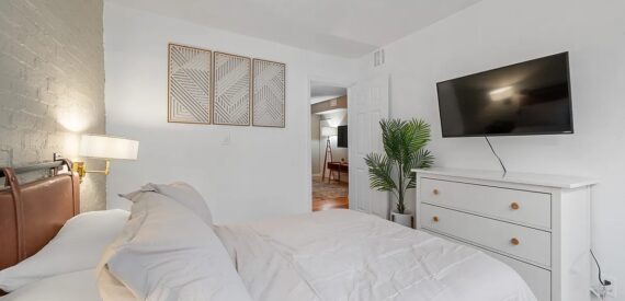 Furnished 3BR Summer Rental in Chelsea – Spacious, Modern, Prime Chelsea location Summer available