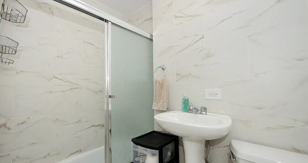 Fully Furnished 3BR Summer Rental w/ Rooftop & Washer/Dryer in Hell’s Kitchen Available May 15, 2026