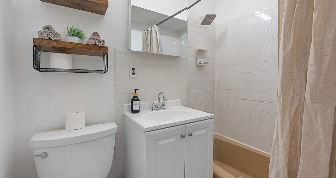 Furnished 3BR Summer Rental in Chelsea – Spacious, Modern, Prime Chelsea location Summer available