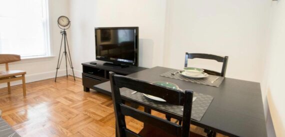 Fully Furnished 1BR Apt in UES Brownstone – Steps to Subway & Hospitals, Pets OK Available 5/1/26
