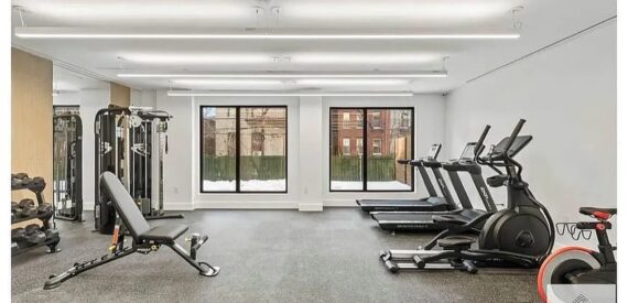 NO FEE Luxury 1BR w/ Balcony, Gym, Rooftop & Coworking – Prime Flatbush