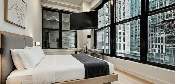 Amazing One Bedroom Loft in Midtown South Doorman~Laundry ~ Elevator ~New Conversion