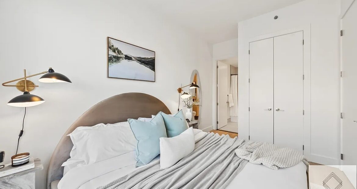 Modern 2BR/2BA Flatbush Gem w/ Private Outdoor Space & Luxury Amenities – No Fee!