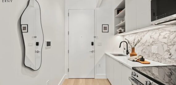 NO FEE Luxury 1BR w/ Balcony, Gym, Rooftop & Coworking – Prime Flatbush