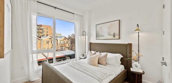 NO FEE Luxury 1BR w/ Balcony, Gym, Rooftop & Coworking – Prime Flatbush