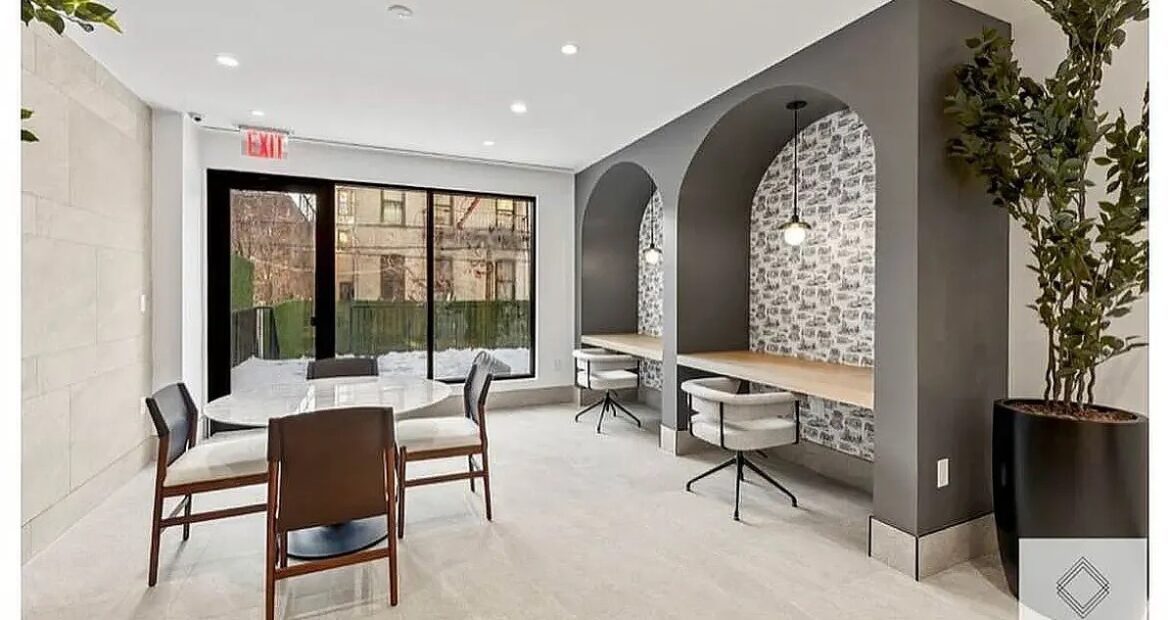 Modern 2BR/2BA Flatbush Gem w/ Private Outdoor Space & Luxury Amenities – No Fee!