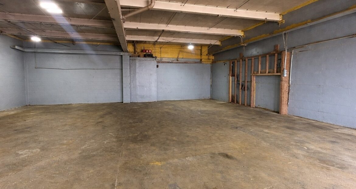 Long Island City Warehouse For Lease